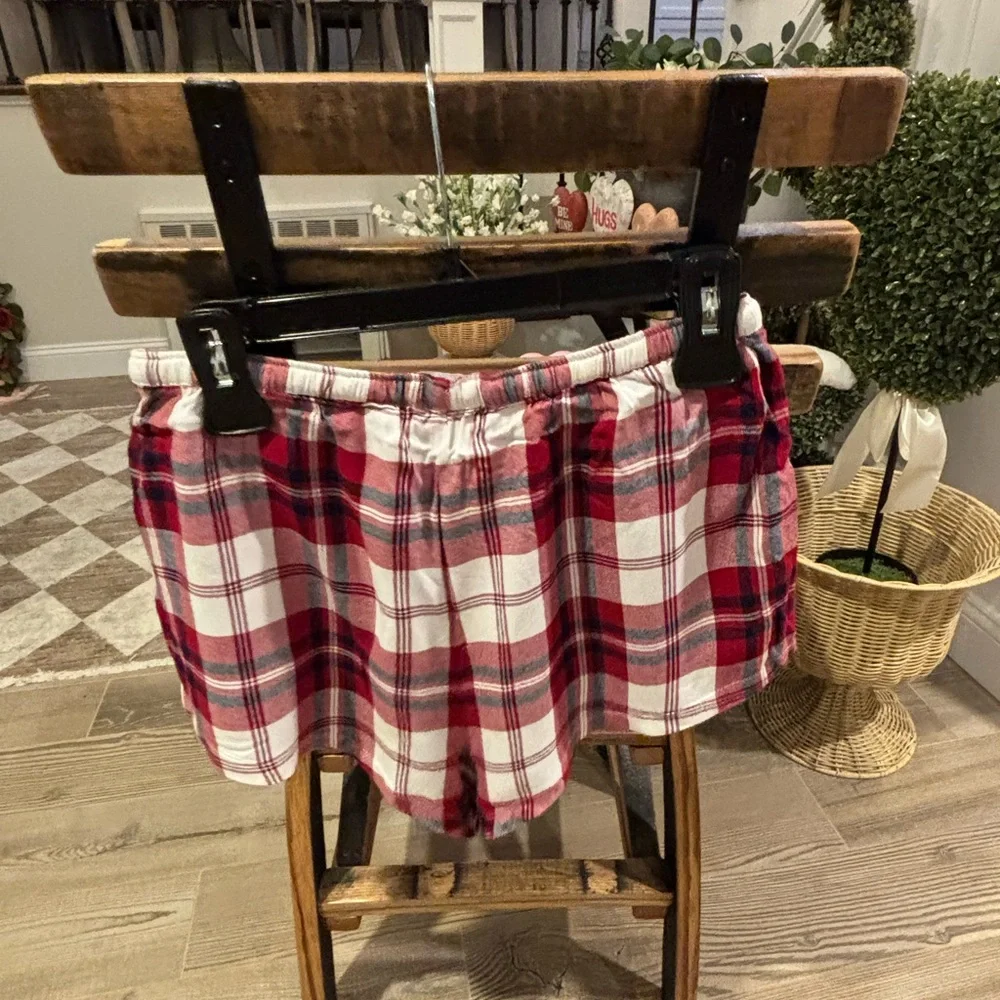 Women's Garage Red and White Plaid Shorts - Size Small NWT